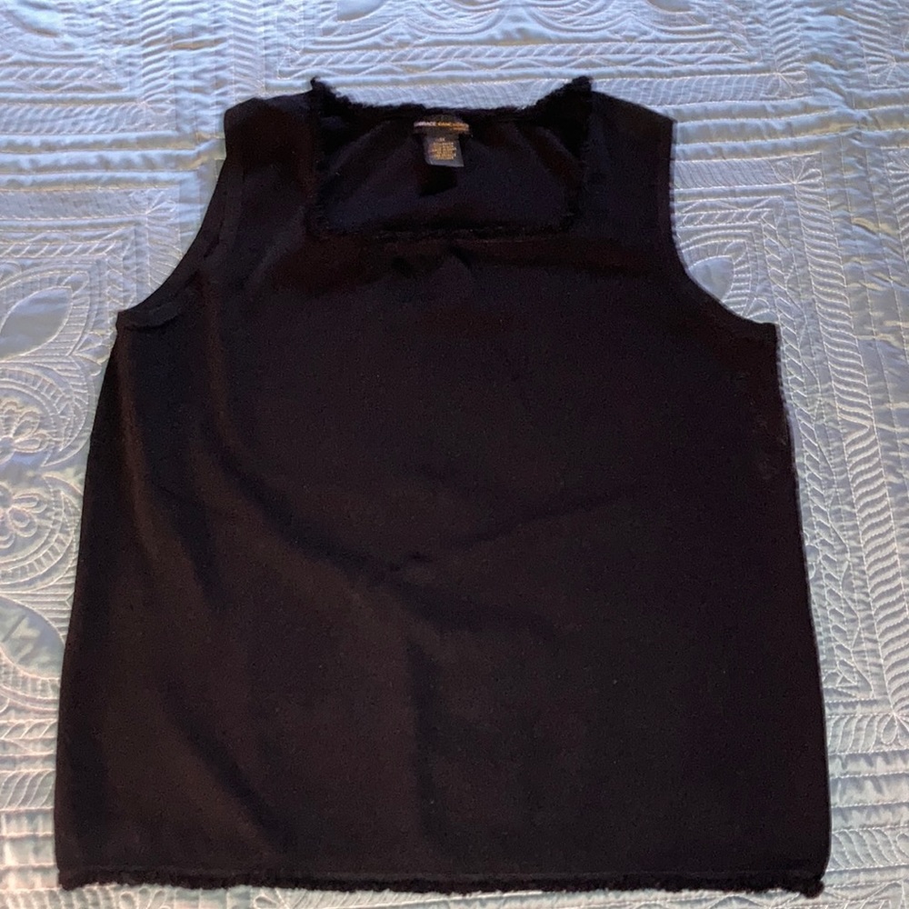Shell - Picture 1 of 3
